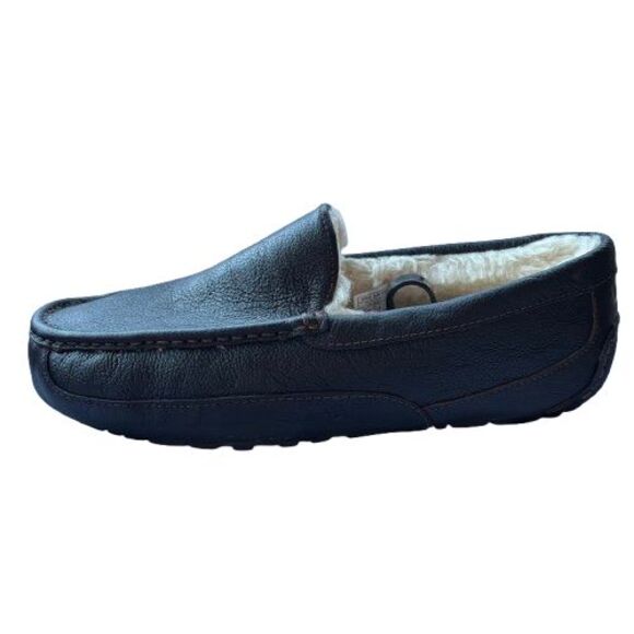 Men 11 EEE Wide UGG Ascot Wool Fleece Lined Black Leather 5379W Slippers Loafers - Picture 4 of 9